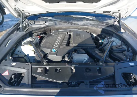 2011 BMW 535I xDrive z USA, uszkodzony, nr VIN WBAFU7C5XBC877558